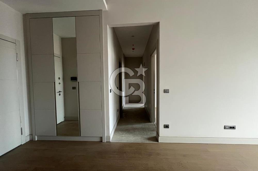 REFERANS KARTAL LOCADA HİÇ OTURULMAMIŞ 2+1 DAİRE