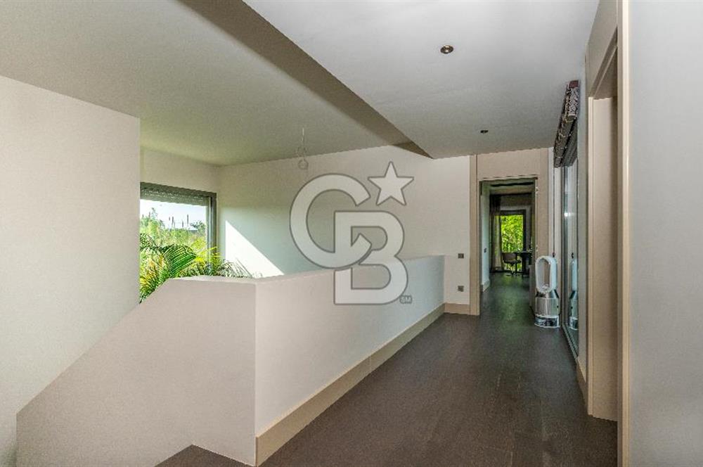 MUSELAND - SASALI'DA 5+1 MÜSTAKİL HAVUZLU VİLLA