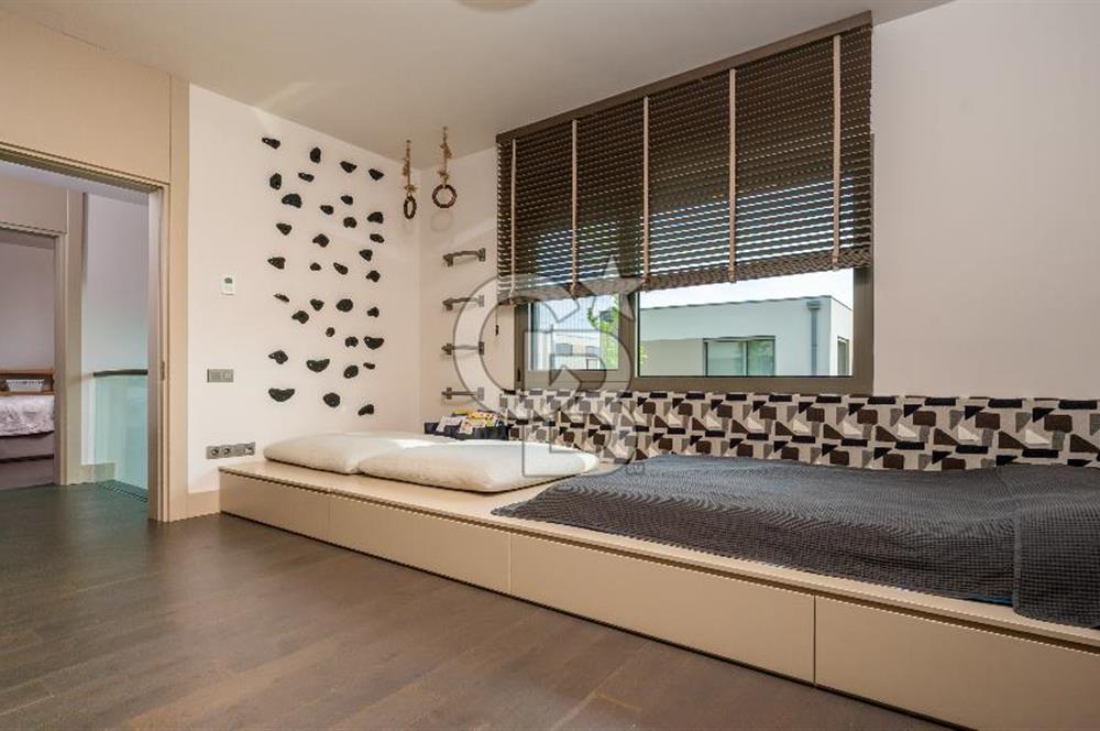 MUSELAND - SASALI'DA 5+1 MÜSTAKİL HAVUZLU VİLLA