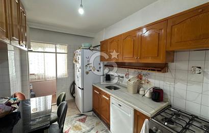 Keçiören Yakacık Mahallesinde Köşe binada SATILIK 3+1 DAİRE