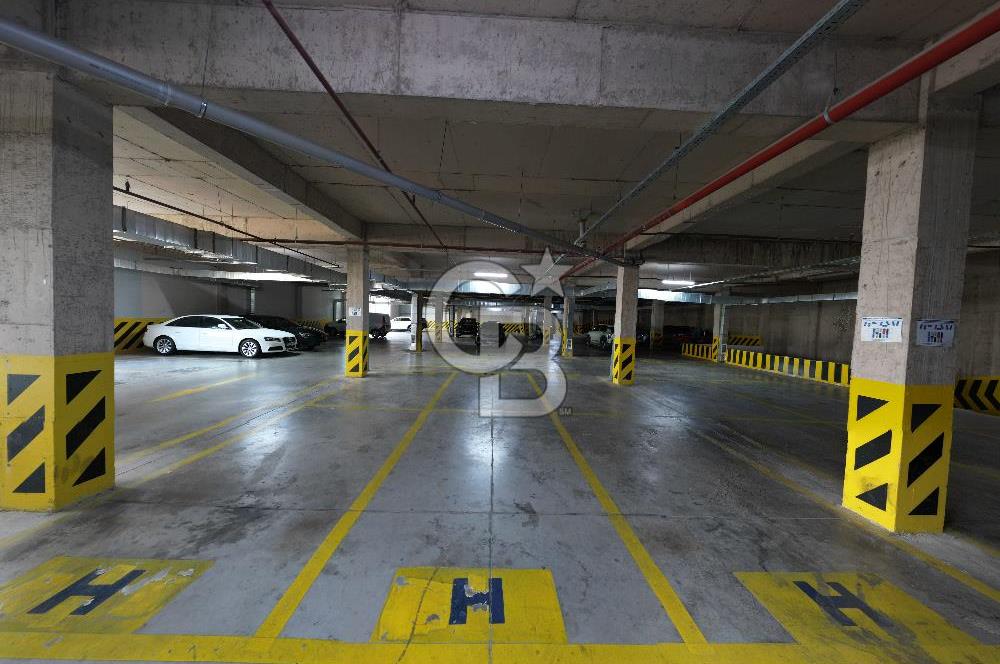 ERYAMAN’IN ZİRVESİ: TWIN TOWERS’TA ULTRA LÜKS 4+1 SATILIK REZİDANS