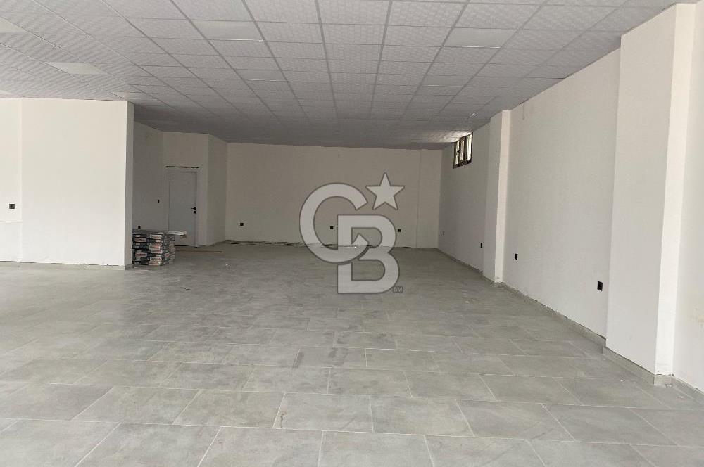 Menemen Vali Kutlu Aktaş Caddesinde Ticari Kiralık Dükkan