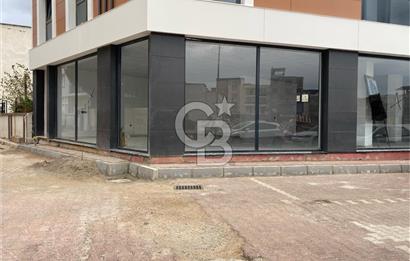 Menemen Vali Kutlu Aktaş Caddesinde Ticari Kiralık Dükkan
