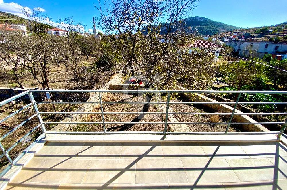 Datça Yazıköy'de Satılık 4+1 Tam Müstakil Villa