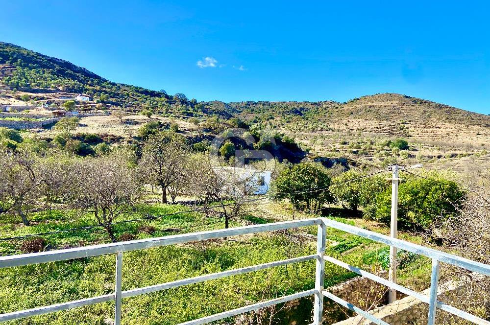 Datça Yazıköy'de Satılık 4+1 Tam Müstakil Villa