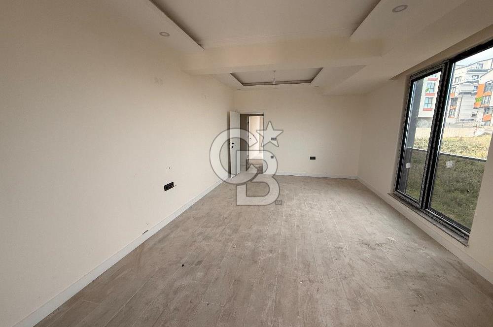 KOCAELİ BAŞİSKELE SİTE İÇİNDE SATILIK 3+1 ARAKAT ASANSÖRLÜ DAİRE