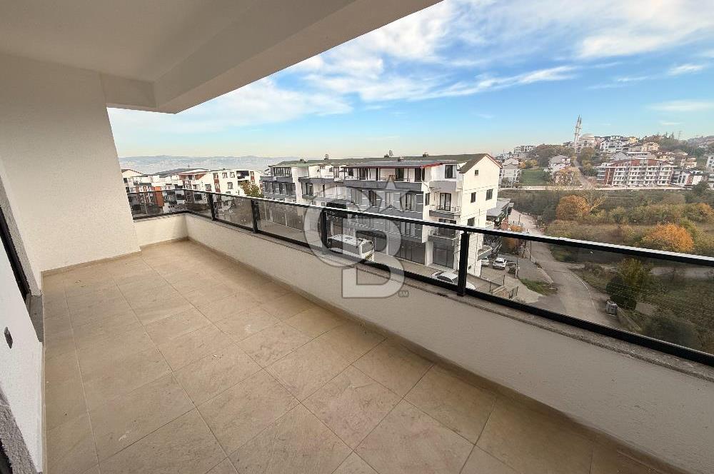 KOCAELİ BAŞİSKELE SİTE İÇİNDE SATILIK 3+1 ARAKAT ASANSÖRLÜ DAİRE