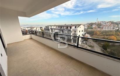 KOCAELİ BAŞİSKELE SİTE İÇİNDE SATILIK 3+1 ARAKAT ASANSÖRLÜ DAİRE