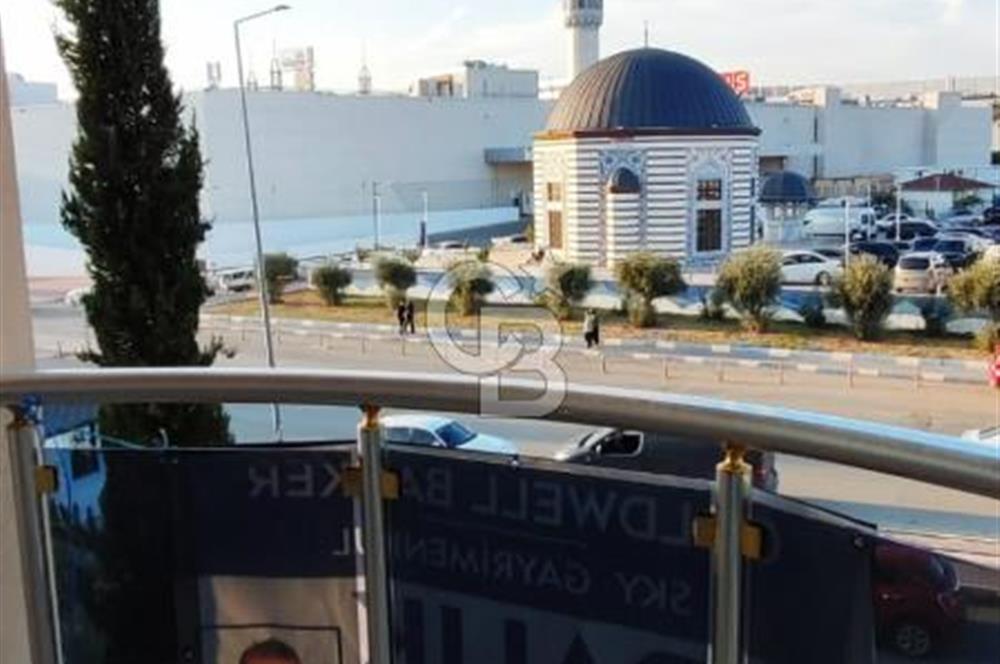 FABRİKALAR'DA HARİKA KONUMDA KİRALIK 3+1 ARAKAT !!!