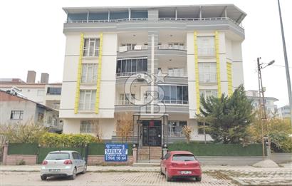 COLDWELL BANKER SAFİR'den GÖZTEPE de AZ KATLI 3+1 SATILIK DAİRE