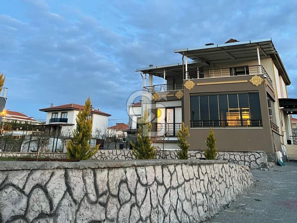 COLDWELL BANKER SAFİR'den İKİZCE de SATILIK PREMİUM VİLLA