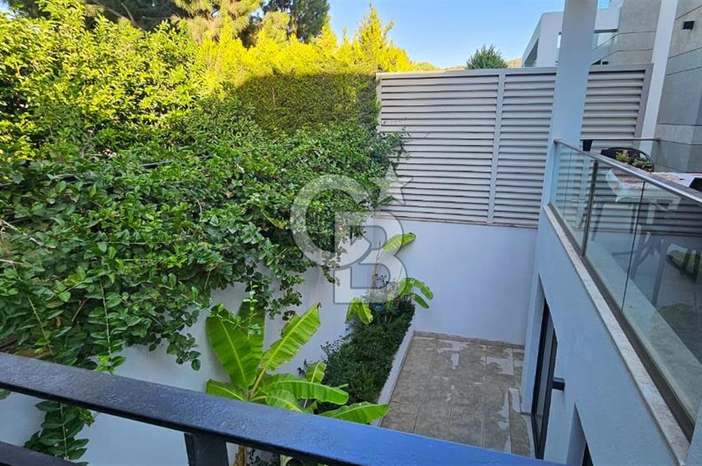 Bodrum Gölköy'de Butik Havuzlu Sitede 3+1 Kiralık Dubleks