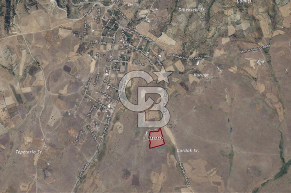 Çubuk Yukarıçavundur köyünde SATILIK TARLA