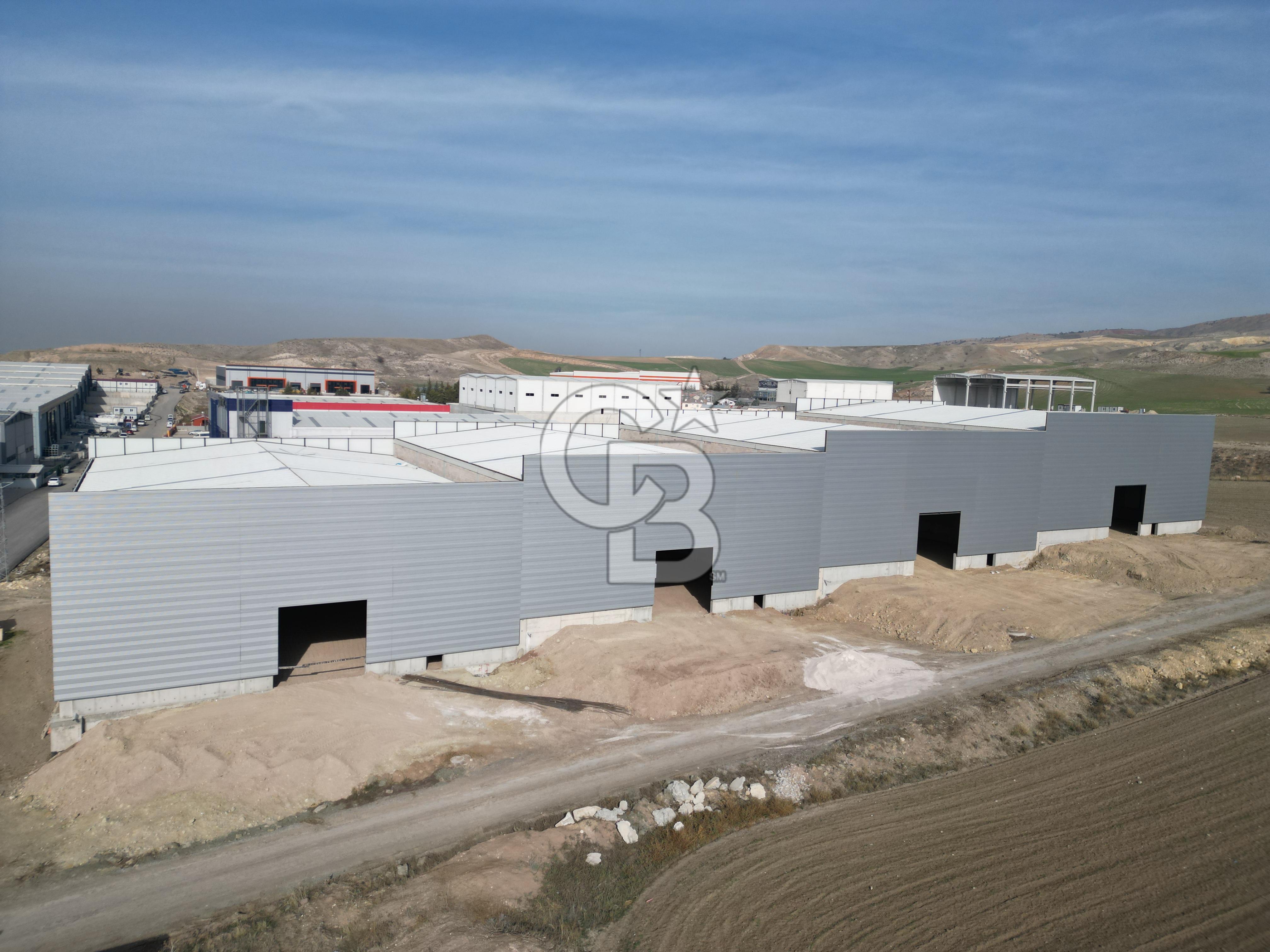 KAZAN SARAY'DA 4800 M2 KAPALI ALANLI KİRALIK FABRİKA