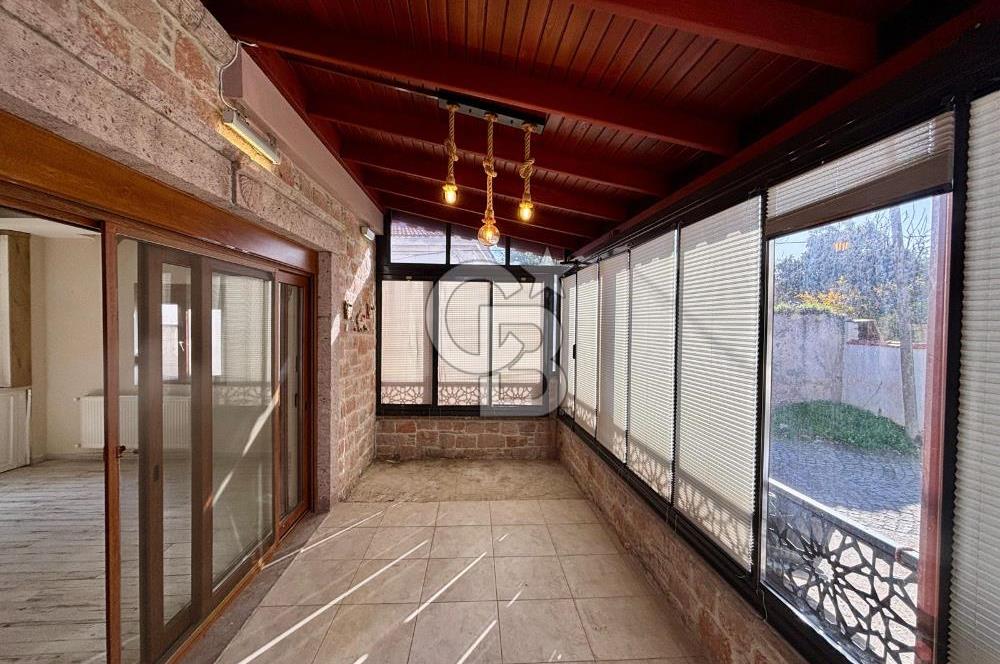 CB KiNG'DEN ALTINOVA'DA 3+1 SATILIK MÜSTAKİL TAŞ EV