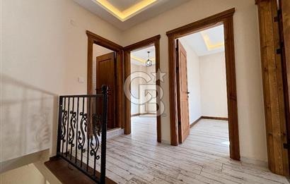 CB KiNG'DEN ALTINOVA'DA 3+1 SATILIK MÜSTAKİL TAŞ EV