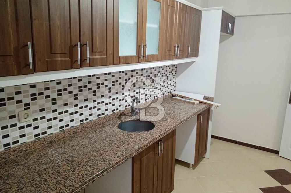 Maltepe Zümrütevlerde kiralık 2+1 daire 