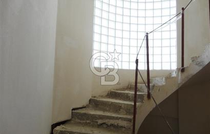 ANKARA KONAKLARI/CENNETÇE'DE, NET 638 M2 BÜYÜK BAHÇELİ ''KÖŞE'' VİLLA, BORÇSUZ SATILIK