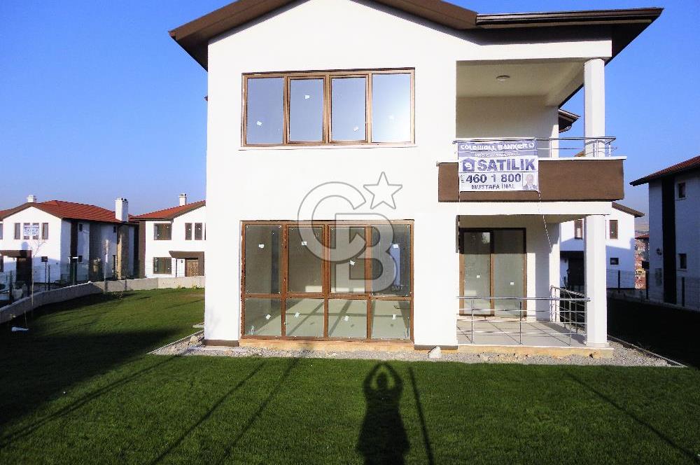 ANKARA KONAKLARI/CENNETÇE'DE, NET 638 M2 BÜYÜK BAHÇELİ ''KÖŞE'' VİLLA, BORÇSUZ SATILIK