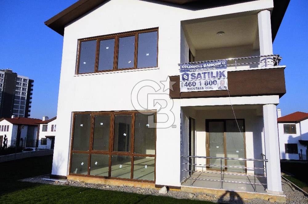 ANKARA KONAKLARI/CENNETÇE'DE, NET 638 M2 BÜYÜK BAHÇELİ ''KÖŞE'' VİLLA, BORÇSUZ SATILIK