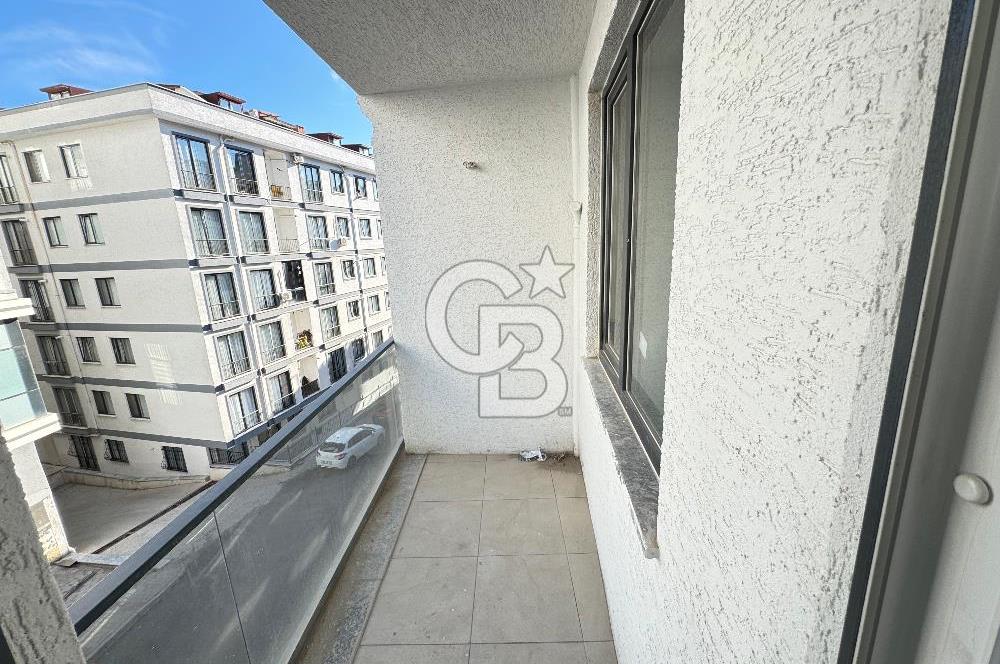 Lüks Site İçinde 2+1 Balkonlu Daire