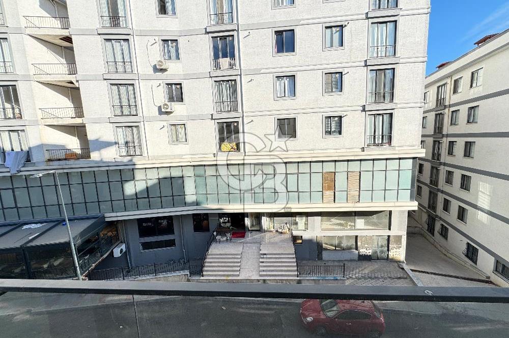 Lüks Site İçinde 2+1 Balkonlu Daire