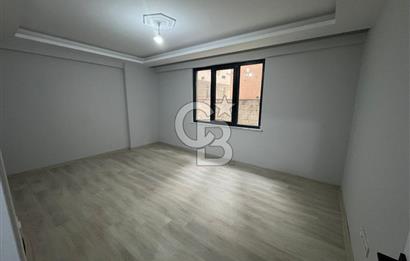 Çekmeköy Köroğlu Caddesi'nde 2 + 1 Kiralık Daire