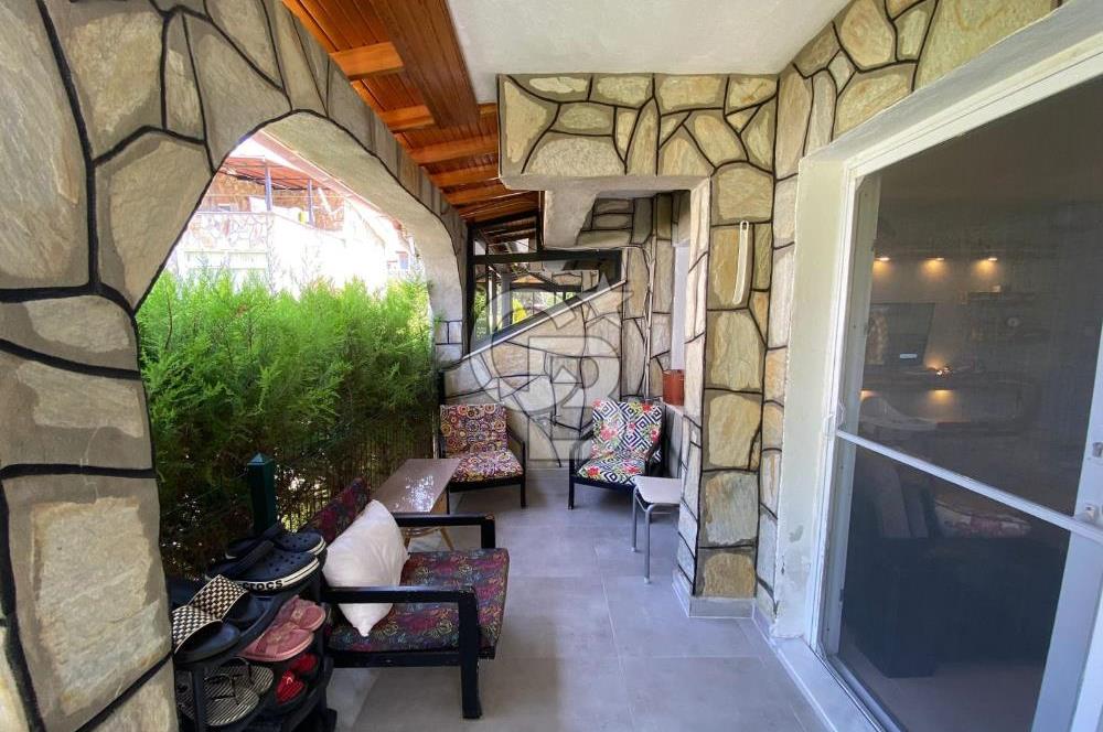 Kuşadası Davutlar Yeni Simge Sitesi'nde Satılık 3+1 Villa