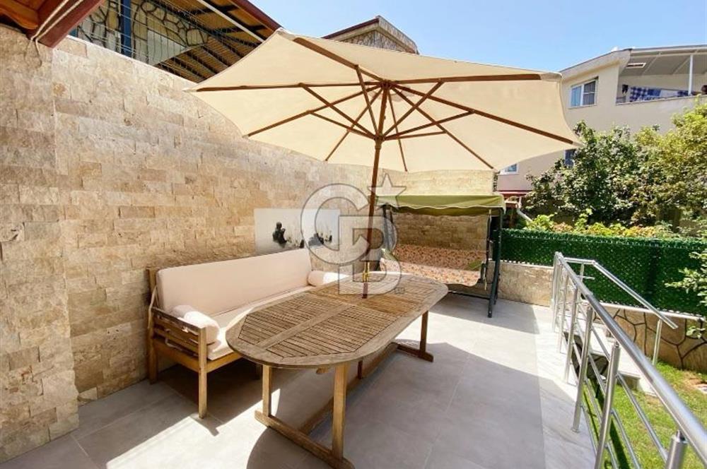 Kuşadası Davutlar Yeni Simge Sitesi'nde Satılık 3+1 Villa