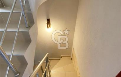 Kuşadası Davutlar Yeni Simge Sitesi'nde Satılık 3+1 Villa