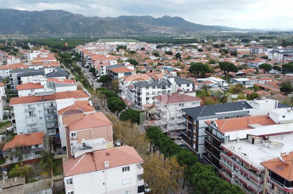 CB KiNG'DEN ALTINOVADA CADDE ÜZERİ SATILIK DÜKKAN