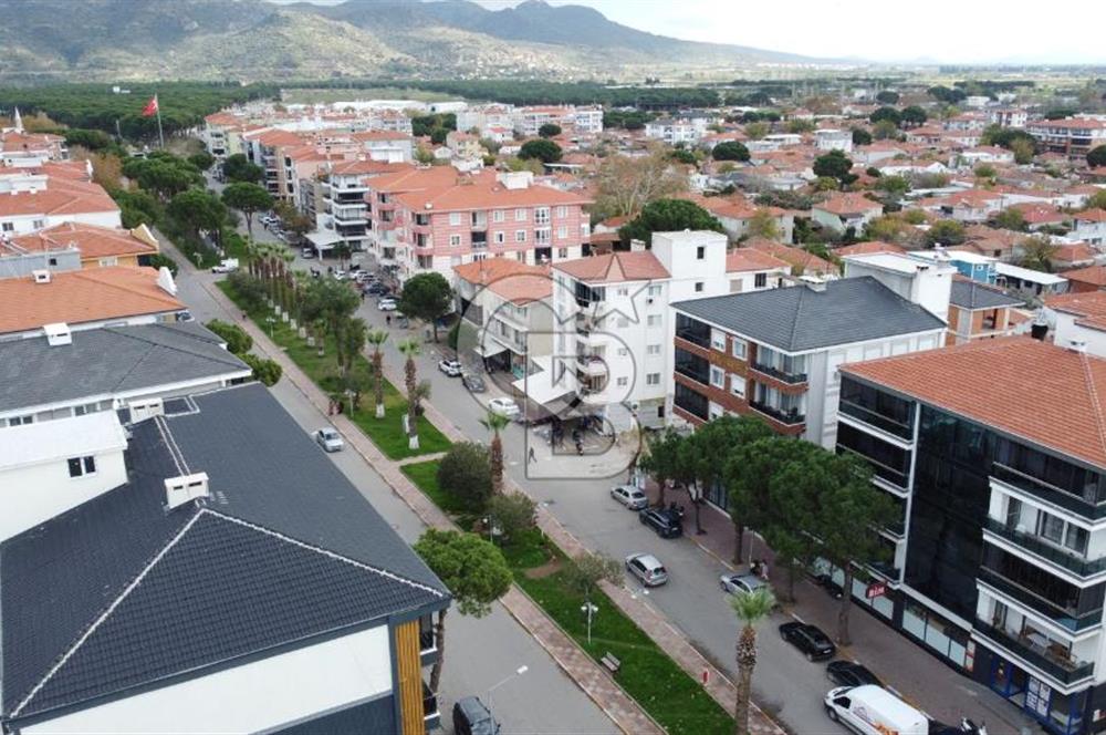 CB KiNG'DEN ALTINOVADA CADDE ÜZERİ SATILIK DÜKKAN