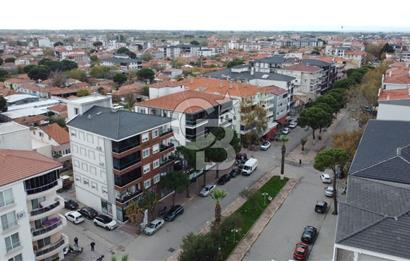 CB KiNG'DEN ALTINOVADA CADDE ÜZERİ SATILIK DÜKKAN