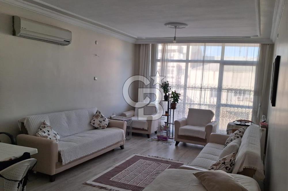 İZMİR KARŞIYAKA'DA 2+1 ASANSÖRLÜ OTOPARKLI ARAKAT SATILIK DAİRE