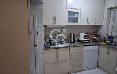 İZMİR KARŞIYAKA'DA 2+1 ASANSÖRLÜ OTOPARKLI ARAKAT SATILIK DAİRE