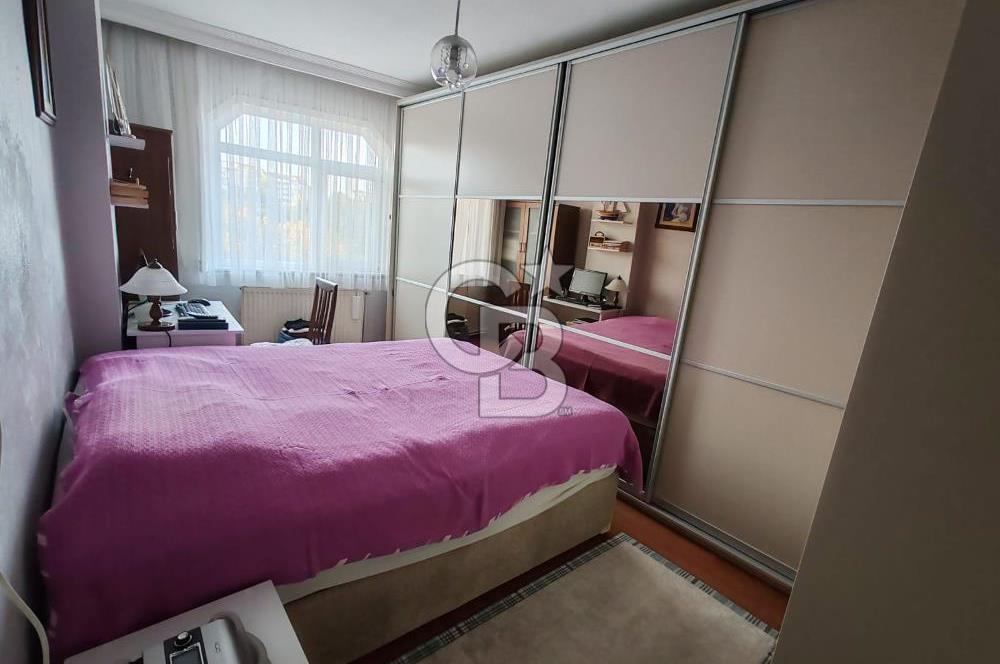 Metrobüse Çok Yakın Harika Konumda Fırsat Daire