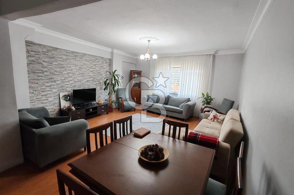 Metrobüse Çok Yakın Harika Konumda Fırsat Daire