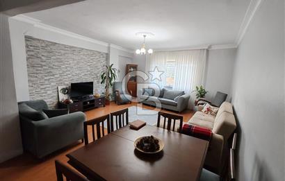 Metrobüse Çok Yakın Harika Konumda Fırsat Daire