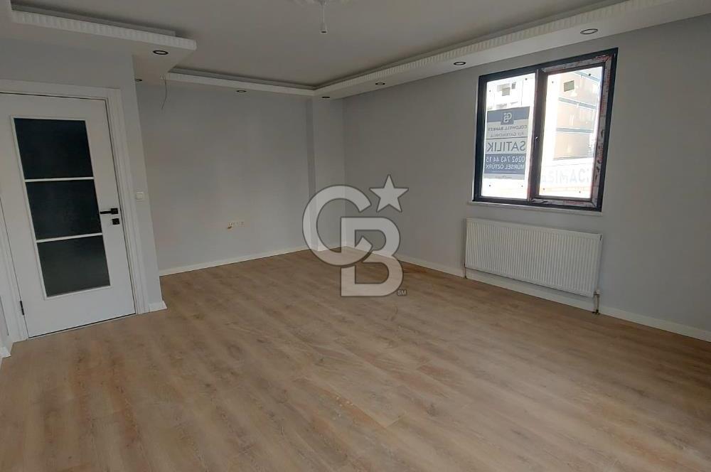 ÇAYIROVA İNÖNÜ MAH.2+1 GENİŞ TERS DUBLEKS(EMKAY PETROL CİVARI)