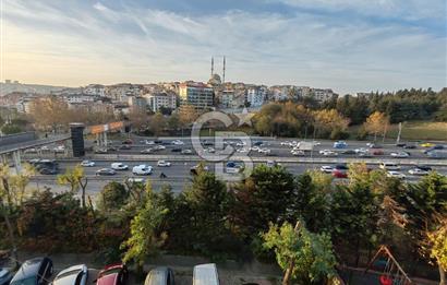 Metrobüse Çok Yakın Harika Konumda Fırsat Daire