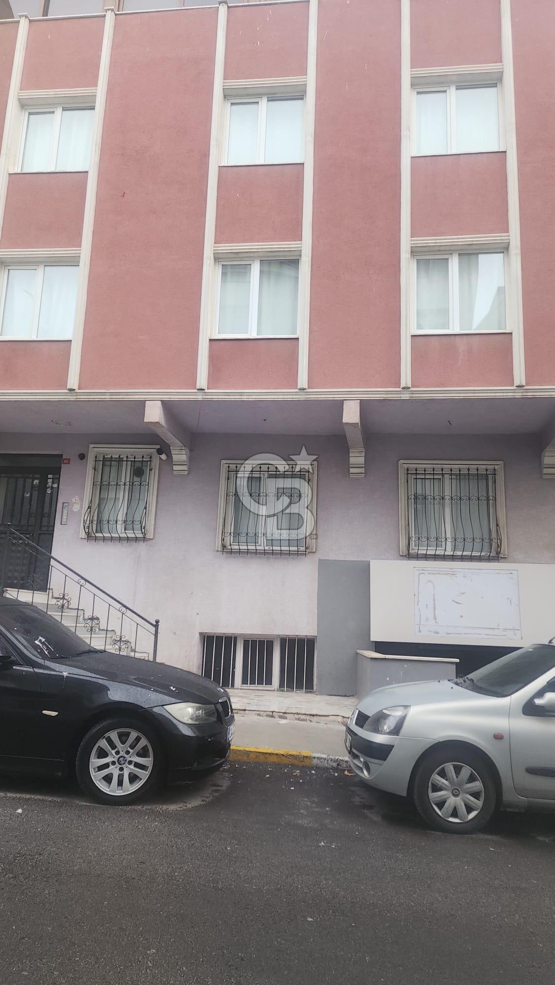 PENDİK YAYALARDA  ÇAMÇEŞME  BALKONLU 2+1 SATLIK DAİRE