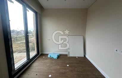 Arnavutköy Karaburunda Deniz manzaralı Villa