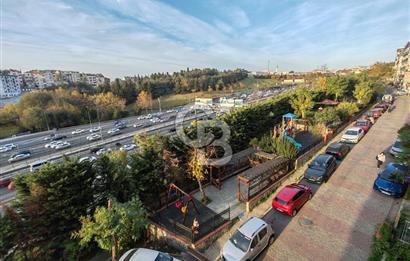 Metrobüse Çok Yakın Harika Konumda Fırsat Daire