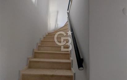 ÇAYIROVA İNÖNÜ MAH.2+1 GENİŞ TERS DUBLEKS(EMKAY PETROL CİVARI)