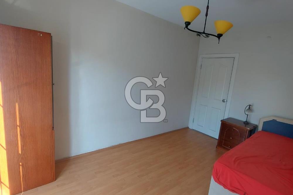 ÇAYIROVADA SİTE İÇERİSİNDE 3+1 GENİŞ VE KULLANIŞLI EŞYALI DAİRE