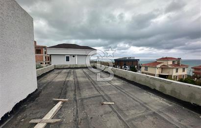 Arnavutköy Karaburunda Deniz manzaralı Villa