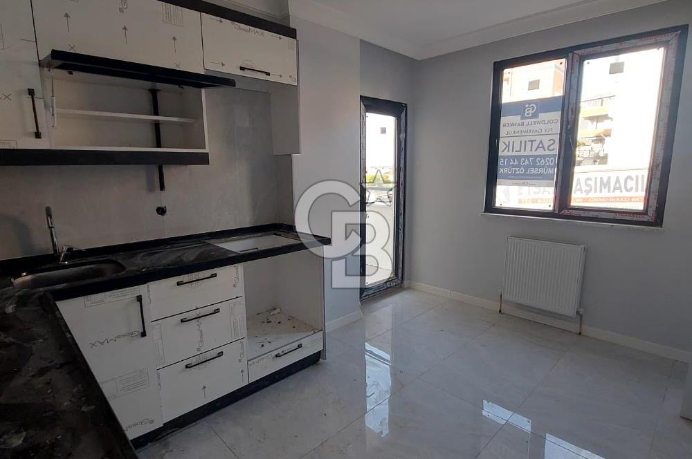 ÇAYIROVA İNÖNÜ MAH.2+1 GENİŞ TERS DUBLEKS(EMKAY PETROL CİVARI)