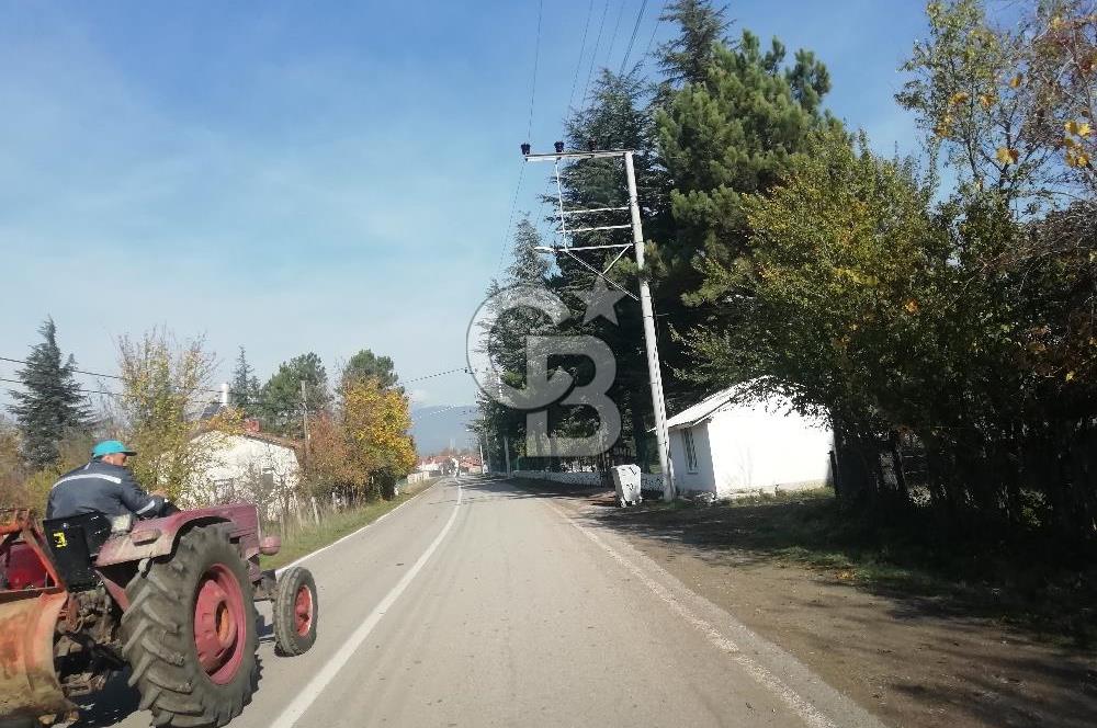 ÇOKKÖY'DE İMARLI SATILIK KÖŞE PARSEL.ASFALT YOL,ELEKTRİK,SU,EV