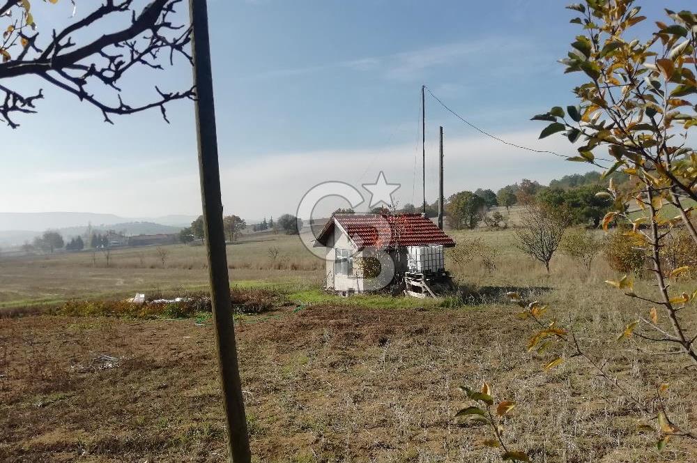 ÇOKKÖY'DE İMARLI SATILIK KÖŞE PARSEL.ASFALT YOL,ELEKTRİK,SU,EV
