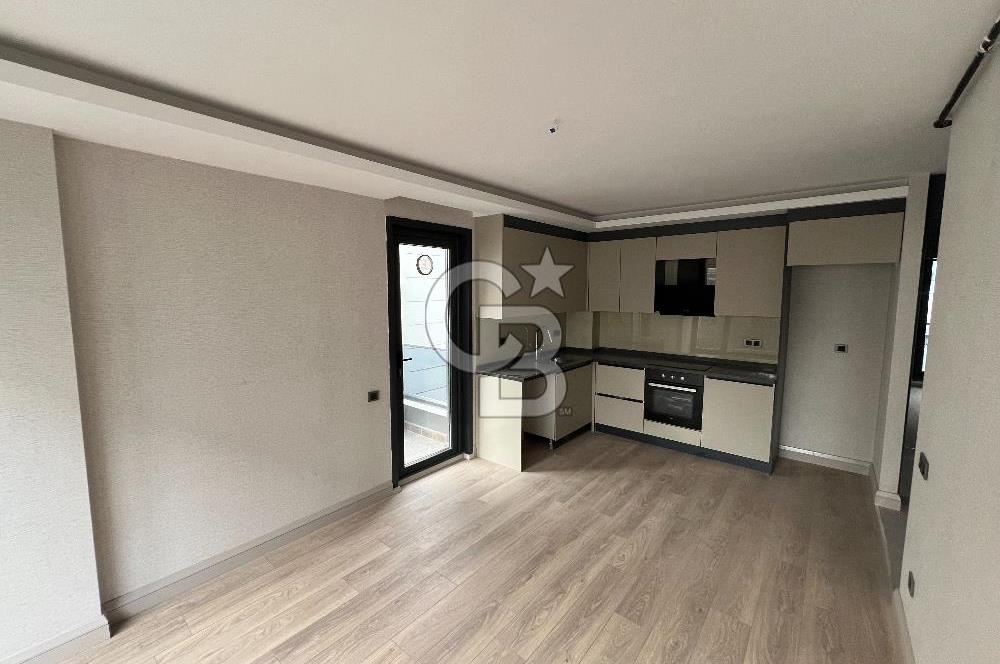 ÇANKAYA ATAKULE'YE YÜRÜME MESAFESİNDE SATILIK LÜKS BOŞ 1+1 DAİRE